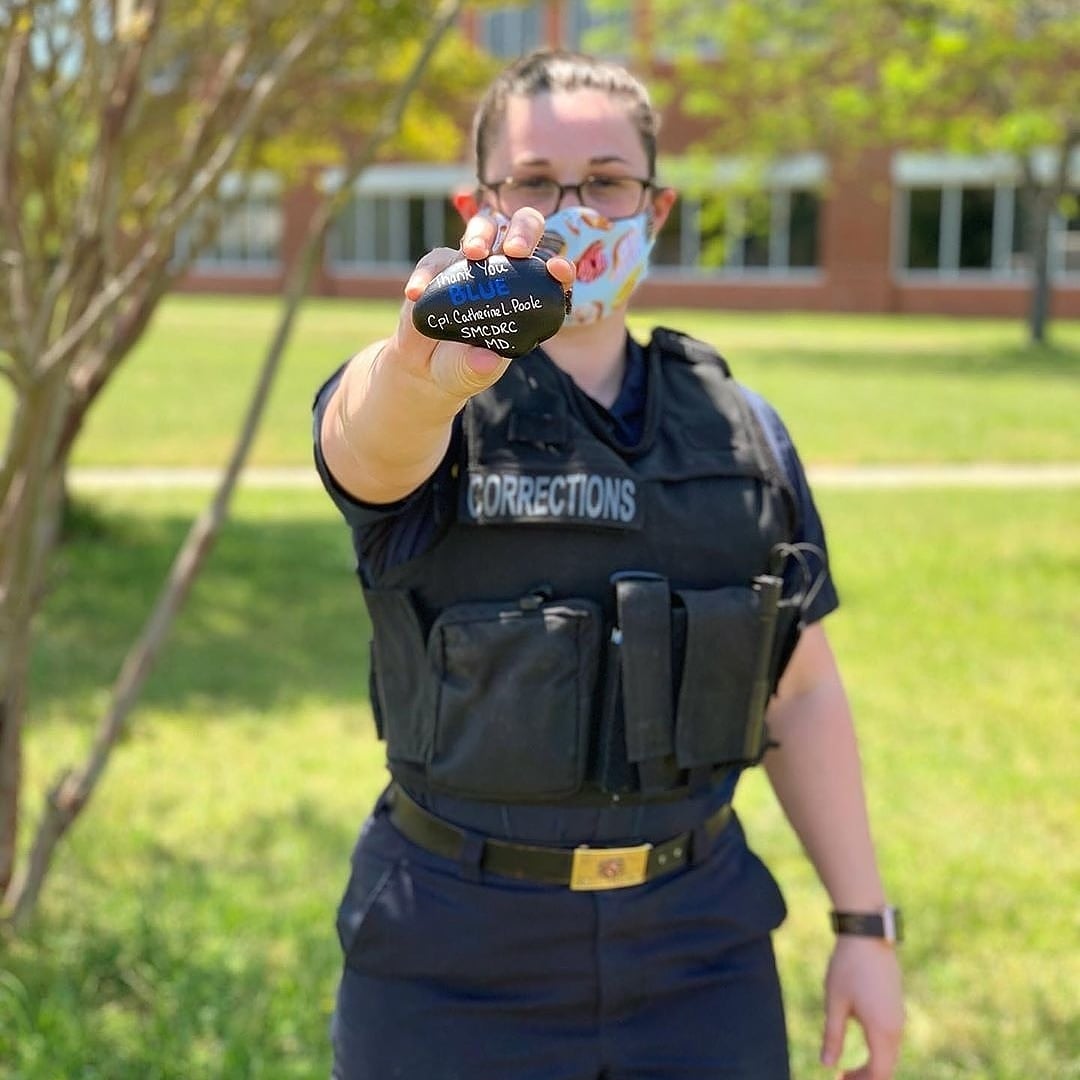 RocksForLEOs's tweet photo. #NewProfilePic It's so fun to change our profile pic to honor LEOs & depts in our #RockFamily. This time it's Cpl. Poole w/ SMCDRC. You rock! Thank you for all you do! 💙👮♀️
#RocksForLEOs #BackTheBlue
#COsROCK
#CorrectionalOfficers https://t.co/1qrEnvIvaQ