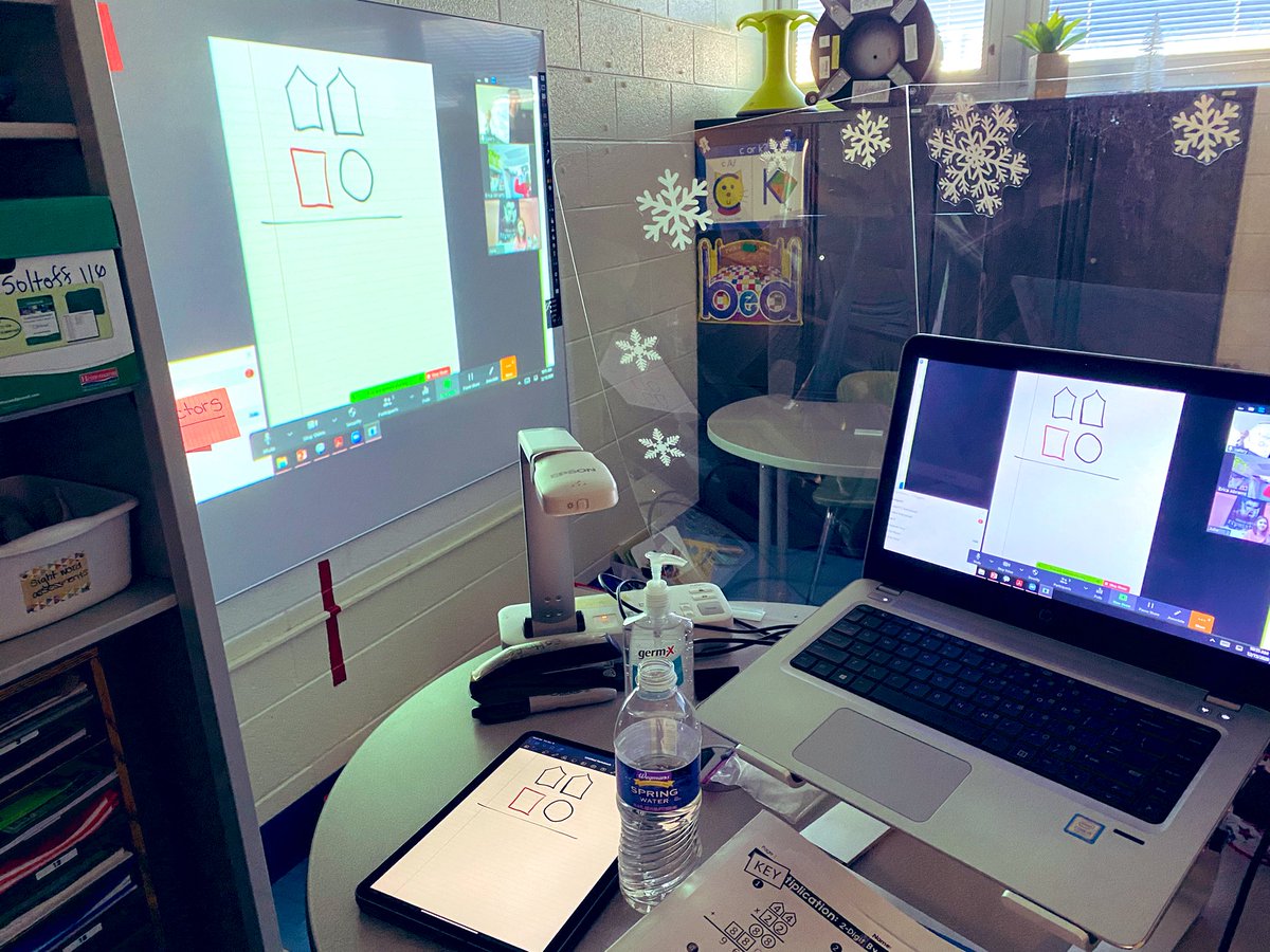 EricaMichelle29's tweet photo. Loving using my iPad to teach shape math multiplication #multisensorymath #appleclassroom @CollsSchools @Colls_ZaneNorth https://t.co/5nTjvfaW6z
