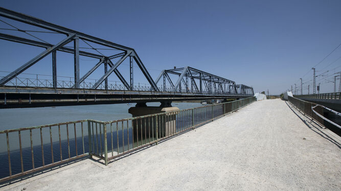 infoconcurso_'s tweet photo. 📰 @NavantiaOficial licita por 3 millones las obras de Puente de Hierro en #SanFernando #Cadiz
 
 ℹhttps://t.co/yvR0tX79mO vía @diariocadiz 
💡¡No te pierdas nada! Recibe alertas con #licitaciones de tu interés. Empieza tu prueba gratuita👉https://t.co/nSgbCKdl9p https://t.co/3pPgnRiNoz