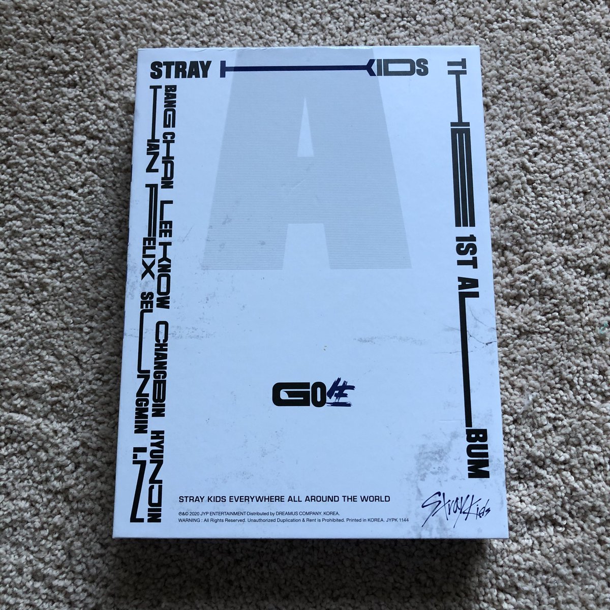 gayogomawo's tweet photo. FOR SALE!
One Stray Kids GO Live album. Comes with everything in the photo. No PCs. Free shipping in the US. 
$15 or best offer. #kpopforsale #straykids #albumsforsale https://t.co/L2rRtlD0dh