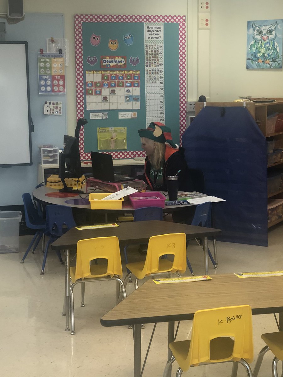 BehmKristin's tweet photo. @JBWatkinsES thank you Mrs. Weatherford for being our guest reader today for our gingerbread unit!! #minermoments #kindergartenindecember https://t.co/Gm7fDmgBYQ