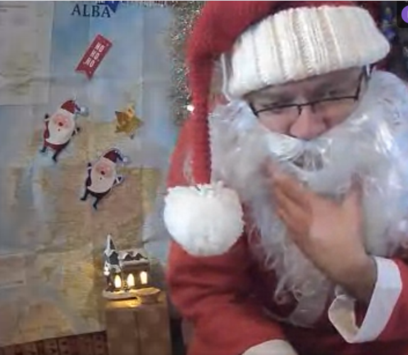 HC1plus2Gaelic's tweet photo. Latha trang eile aig Bodach na Nollaig - a' tadhal air #mountpleasantprimary @BSGInbhirNis #ullapoolprimary agus #plocktonprimary an diugh - abair gu bheil na clasaichean a' còrdadh ris! #gaelic #gaidhlig
Santa's virtual visits to the @HighlandCouncil GME schools continues... https://t.co/xhjmS6b2Q3