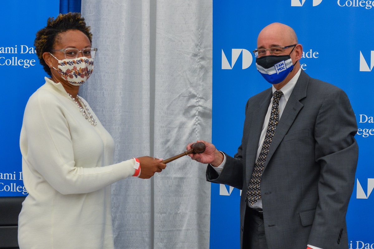 MDCollege's tweet photo. Trustee Nicole Washington was elected at this morning’s Board meeting by her fellow Trustees as Vice Chair of MDC's District Board.
 
Thank you to to the former vice chair, Trustee Carlos Migoya, and his service to MDC and this community.
 
#BeMDC #education https://t.co/pyEoX0KeS1