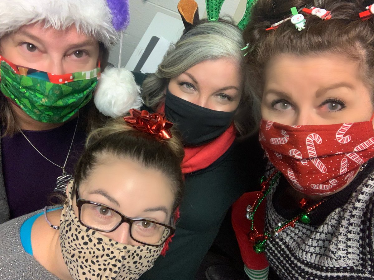 Lisa Thompson tweet media