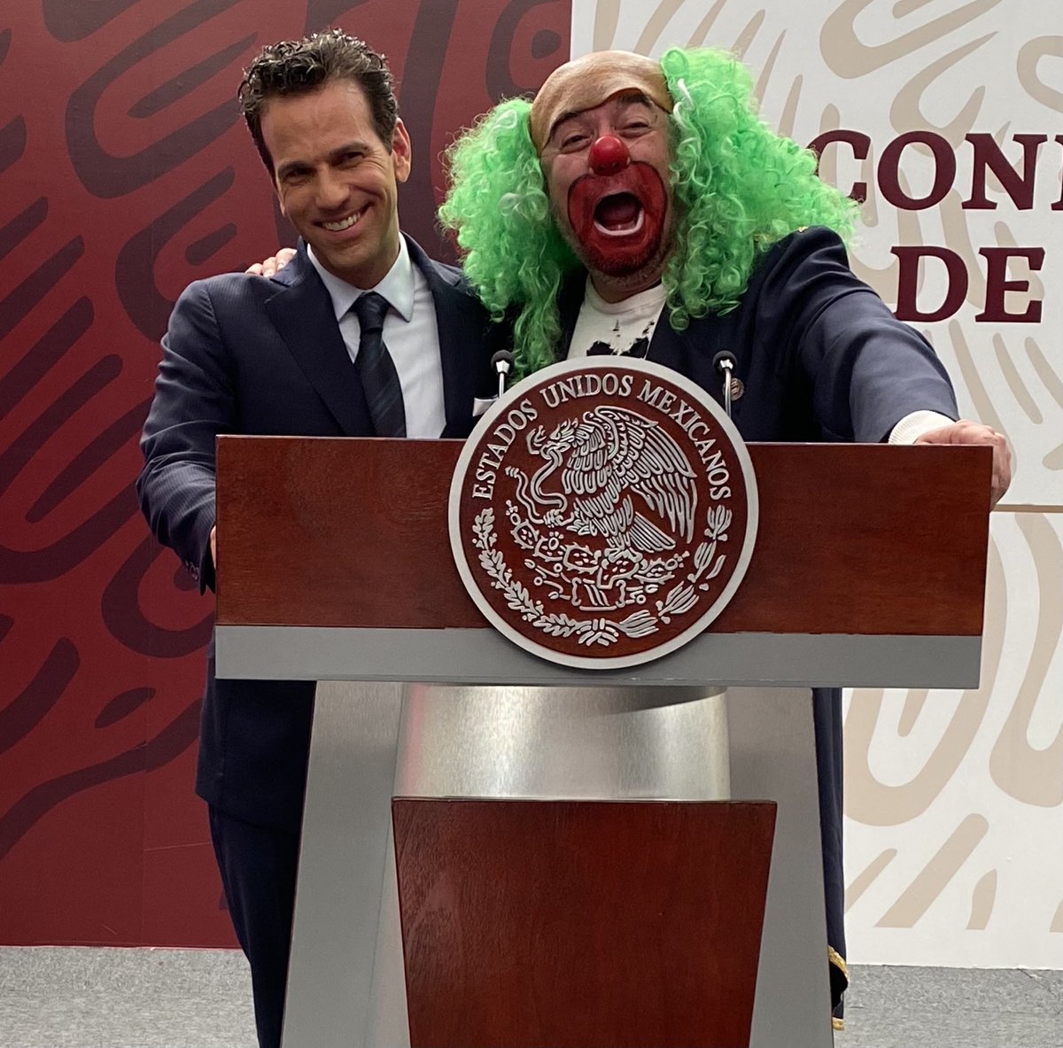 CarlosLoret's tweet photo. Ya sabes, hermano. Contigo. https://t.co/eAgMS4Zqng