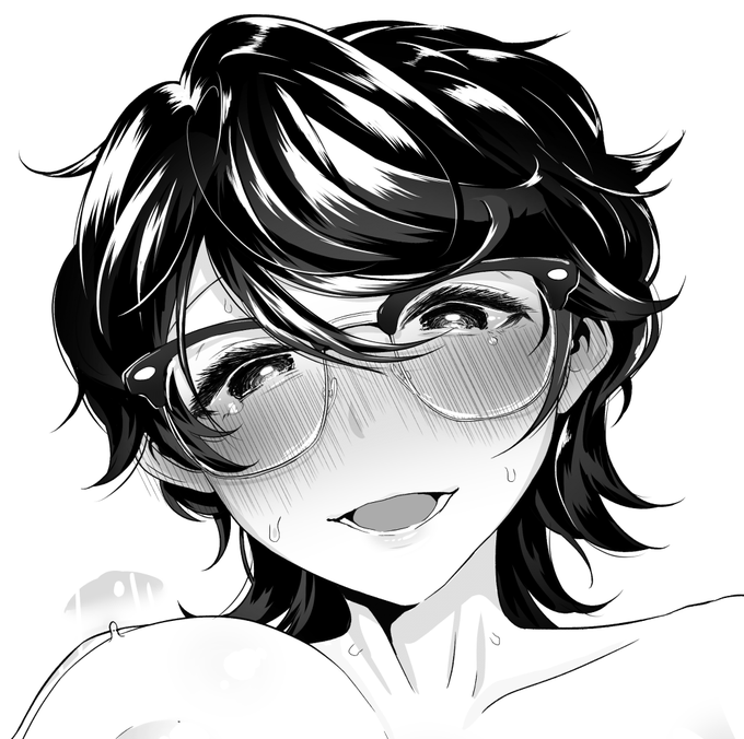 メガネショート天パで飯二億杯食う。 