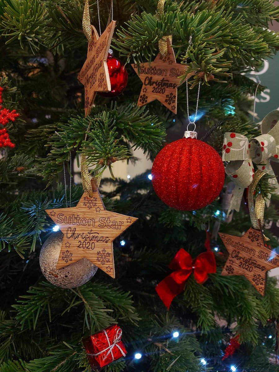 BRS_staffs's tweet photo. Congratulations to those #BlessedRobertSutton pupils in receipt of a Sutton Star. Why not tweet us or add comment on our Facebook post, a picture of your Sutton Star on your tree at home 🎄🎄. 

Merry Christmas. #suttonstar #shinebright https://t.co/bLr0K1LK0b