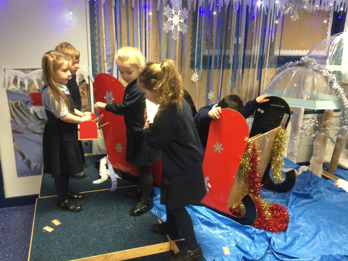 WilfridsSt's tweet photo. Santa’s workshop has been very busy again. https://t.co/m98ZOvGbAl