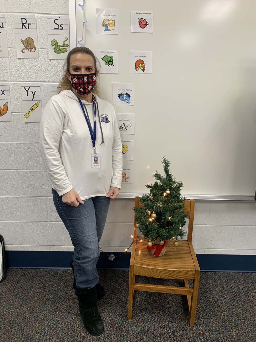 RdgSpecK1's tweet photo. We love all the hard work Mrs. McCullough puts in to keep our first graders reading! #wyproud https://t.co/GioPrlLv7d
