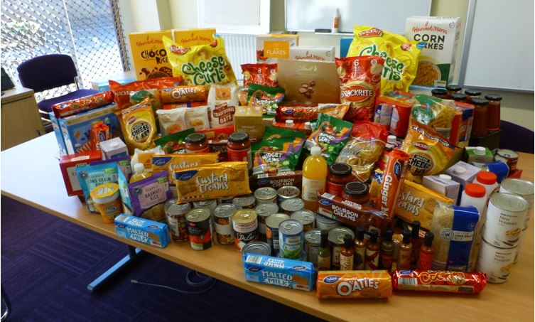 Unity Foodbank collection is growing !