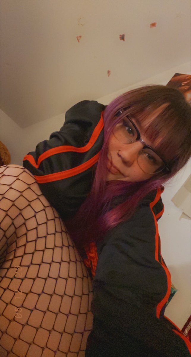 kittycaittt's tweet photo. #buyingnudes #sellingnudes hmu 🥺 menu pinned on page! dropbox, sexting, customs, and more for cheappp!! ❤️💕✨🥰
#teen #horny #sext #dropbox #nudes https://t.co/aGhX5iGBP0