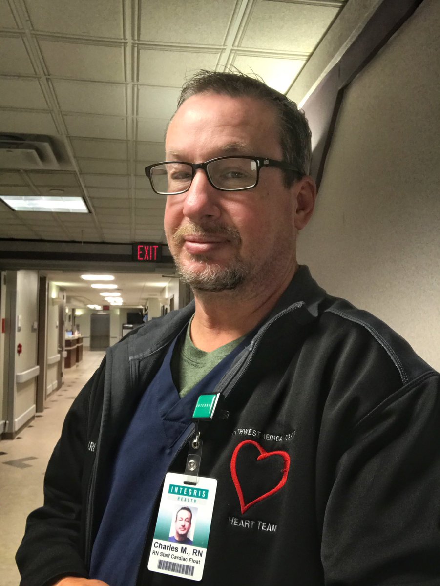 THREAD: Met Charles Mains a few weeks back, while covering a  #Covid spike in OKC hospitals. The veteran nurse knew firsthand what his patients were fighting. He spent weeks in ICU earlier this year during his own Covid battle, before recovering and returning to work. 1/6