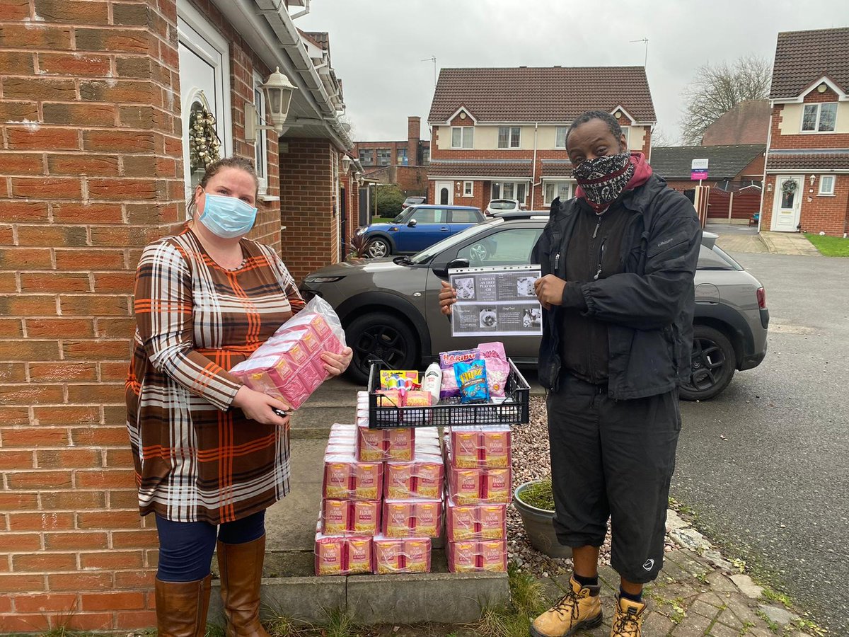 Thanks to a kind donation of 1,400 bags of flour by Blackheath-based social supermarket Manna House Pantry, we distributed them to foodbanks across Wolverhampton, as well as to <a href="/walsallwtonpcg/">Parent and Carer Support Group (Walsall, Wton)</a> which supports parents and carers of children with additional needs #onecity 👍