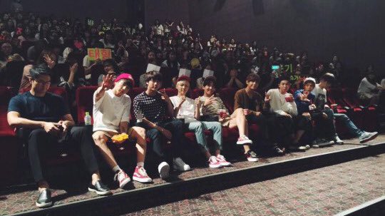 btsarmy2018x's tweet photo. Never forget when BTS took army’s to the movies to watch ‘fantastic 4’ after they got their first win in 2015 :( https://t.co/682PzMrydF