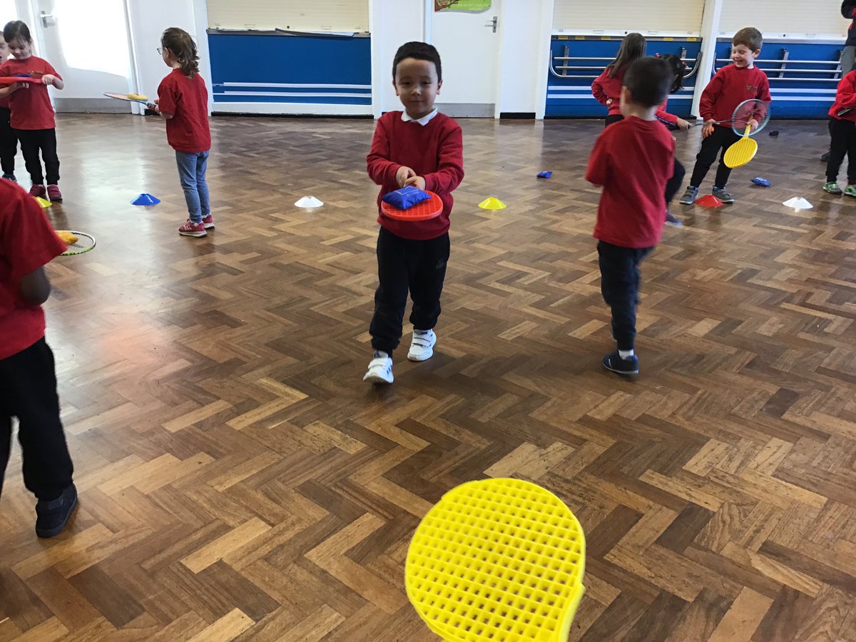 Cloverlea1917's tweet photo. Reception enjoyed their last P.E session with @jbdodgeball today. Thank you! 😊 https://t.co/jHEmPjpleI