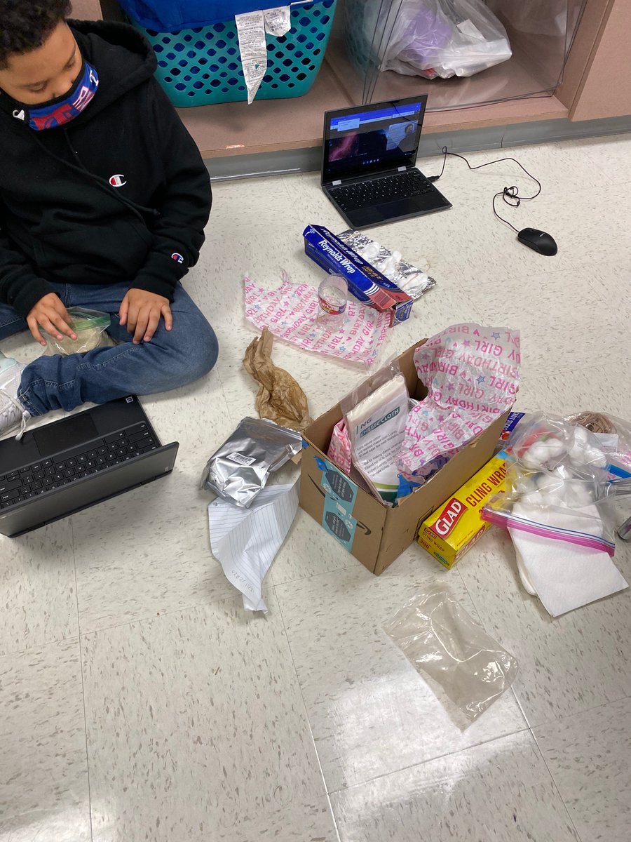MrsLoganRES's tweet photo. We have a room full of Engineers coming up with ways to create clean drinking water! @Rowlett_Bobcats #GISD #STEAM #RowlettElementarySurvivors https://t.co/0AF942ssLC