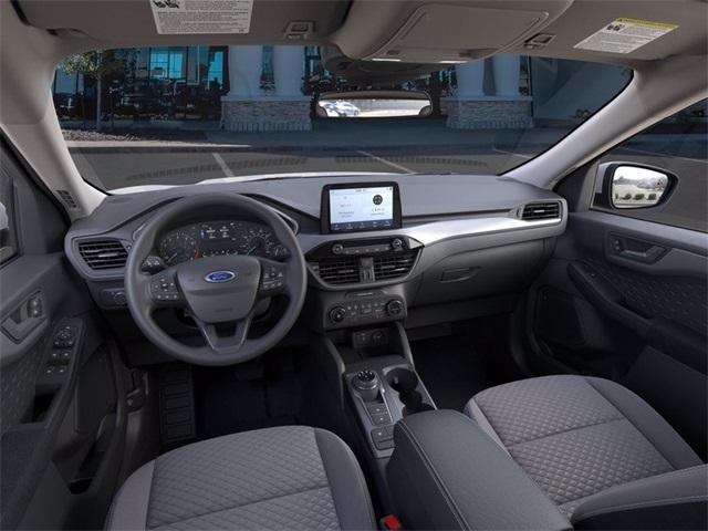 SouthWestFord's tweet photo. This 2020 Ford Escape SE is the perfect new vehicle! It features seating for up to five, heated front seats, and SYNC3. Explore our Escape inventory today: https://t.co/rbpHumEUN2 https://t.co/rvkW0XS0Pv