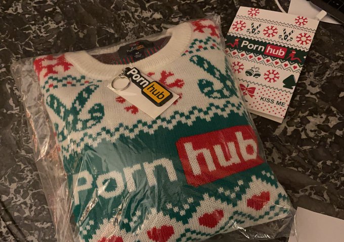 Obrigado @Pornhub https://t.co/zf27gVPqkp<a class="tags" href="/tag/pornhub">@pornhub</a>