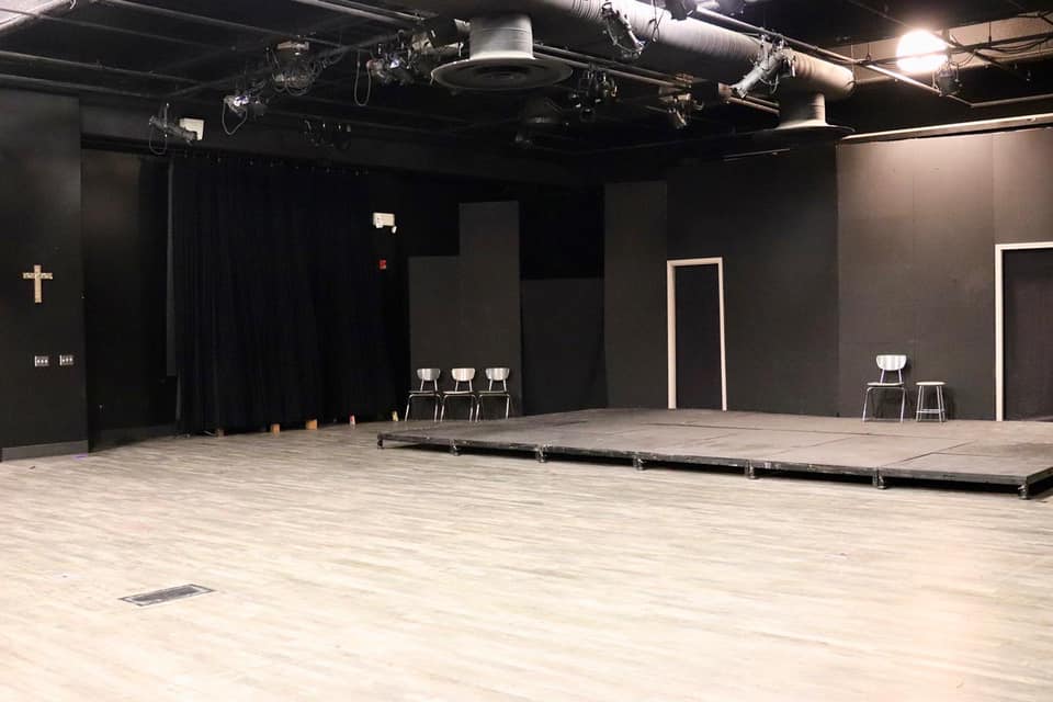 BrophyNews's tweet photo. Before and after! Thank you to our generous community for filling up the Black Box Theater with gifts for over 60 needy families through our annual ELF Drive. #menandwomenforothers https://t.co/AmZwB5AQ6U