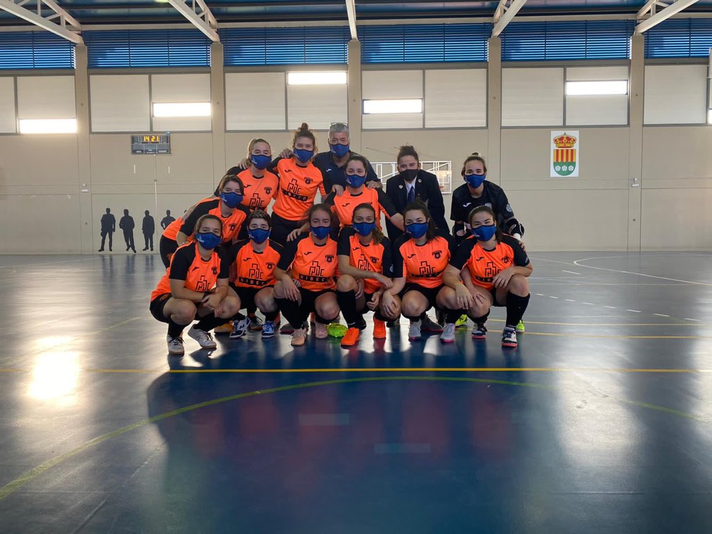 🗞📸 Resultados Fin de Semana‼️

Mutxamel Benifutsal 0 🆚 4 Ribeco Senior Femenino

Ante un equipo encerrado atrás, nuestras chicas han desplegado un gran juego. Fruto de ello es esta nueva victoria  que les mantiene arriba en la tabla.