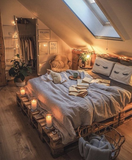 2 pic. Cancer sun, Leo moon, Scorpio rising, according to your photos- this is my ultimate home aesthetic