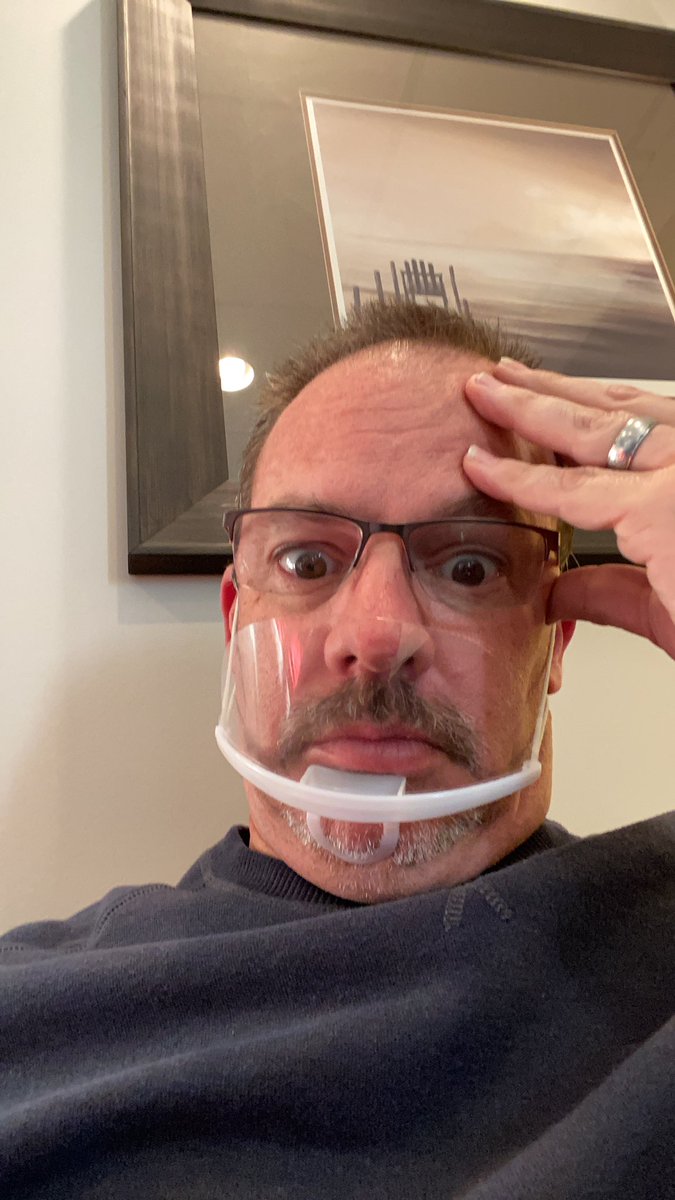 funnyfindsme's tweet photo. Sitting in a doc office waiting room and EDM music is playing. Not stress relieving at all! https://t.co/30EUZI1ODY