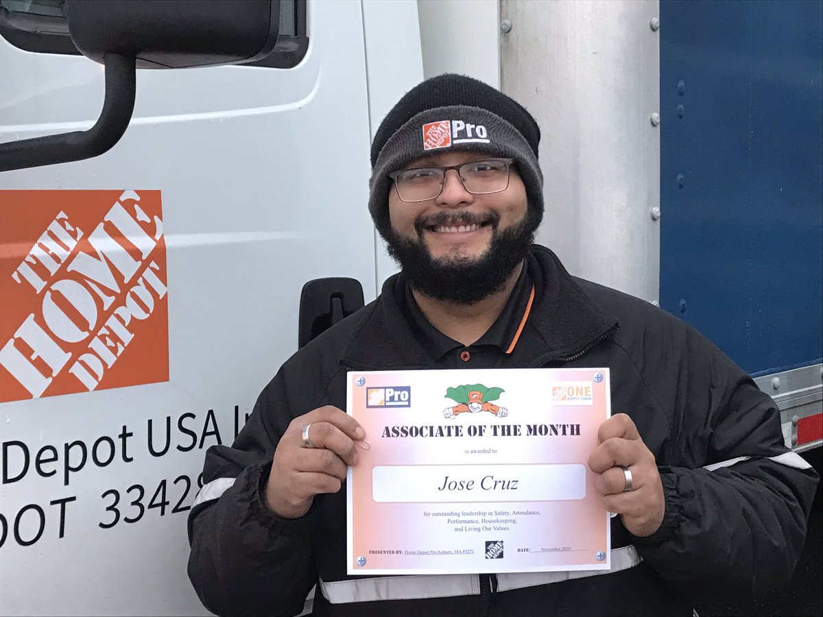 THDPro3271's tweet photo. Congratulations to Tom, Jose, and Foster, our excellent November Associates of the Month!!! These gentlemen demonstrate the true meaning behind Creating Shareholder Value. #orangeblooded https://t.co/U5PguD9d8i
