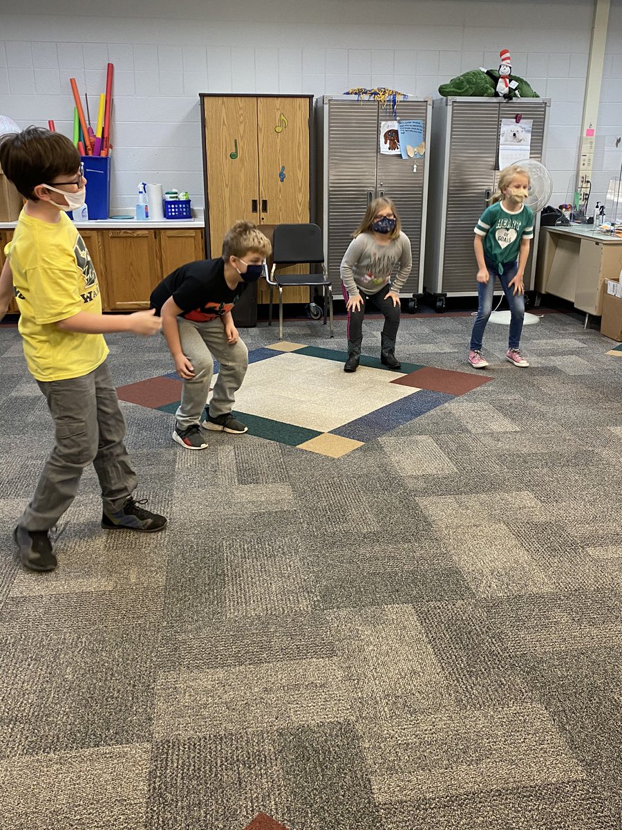 Amy Schneider tweet media