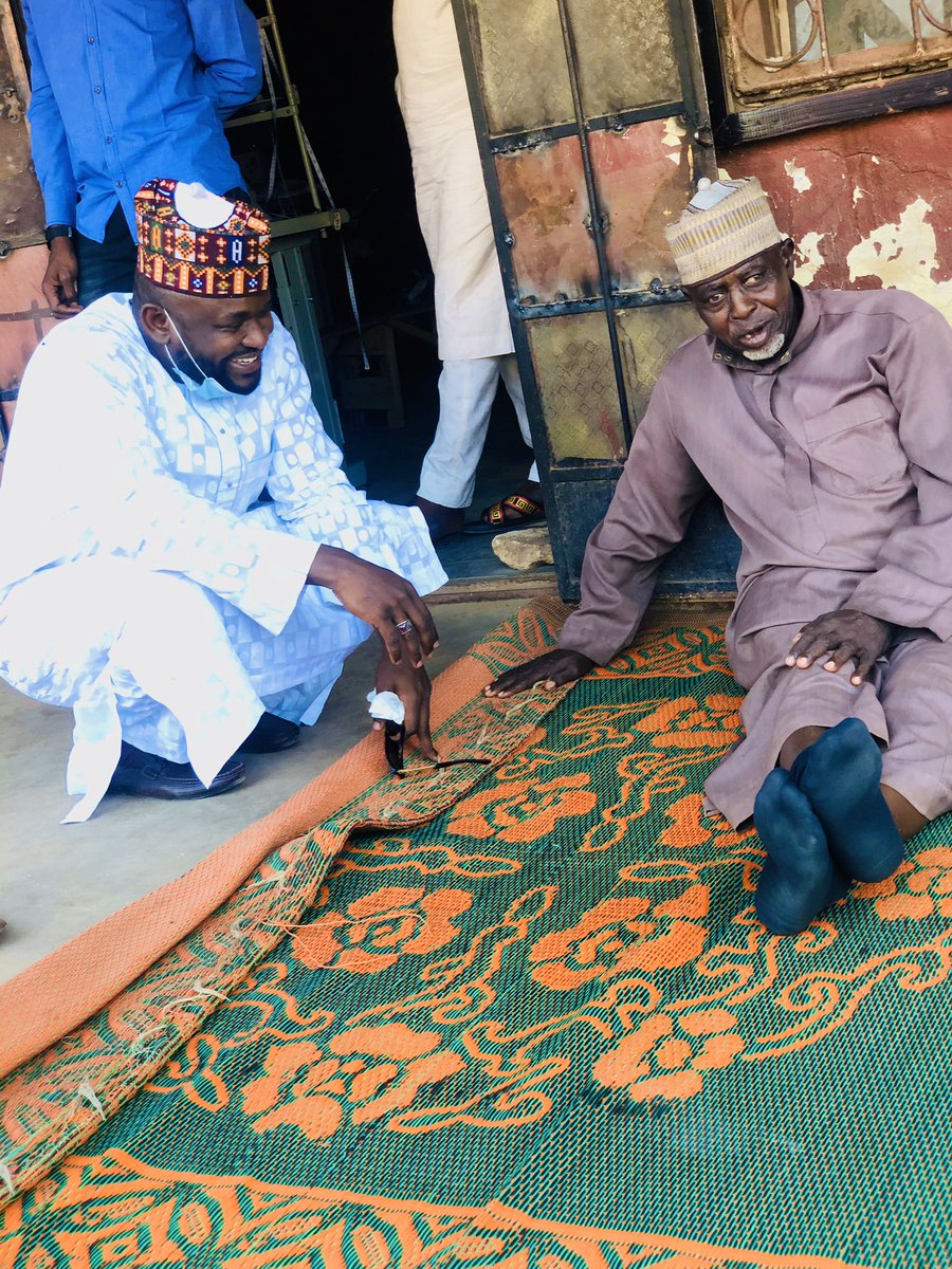 Rebecca__j14's tweet photo. Great leaders are made with every ounce of sympathy, love and compassion for the people. It is an aspect that needs total commitment to the will of the people.
#MyPeopleFirst
#GreaterKadunaSouth https://t.co/WAFNXDIn9R