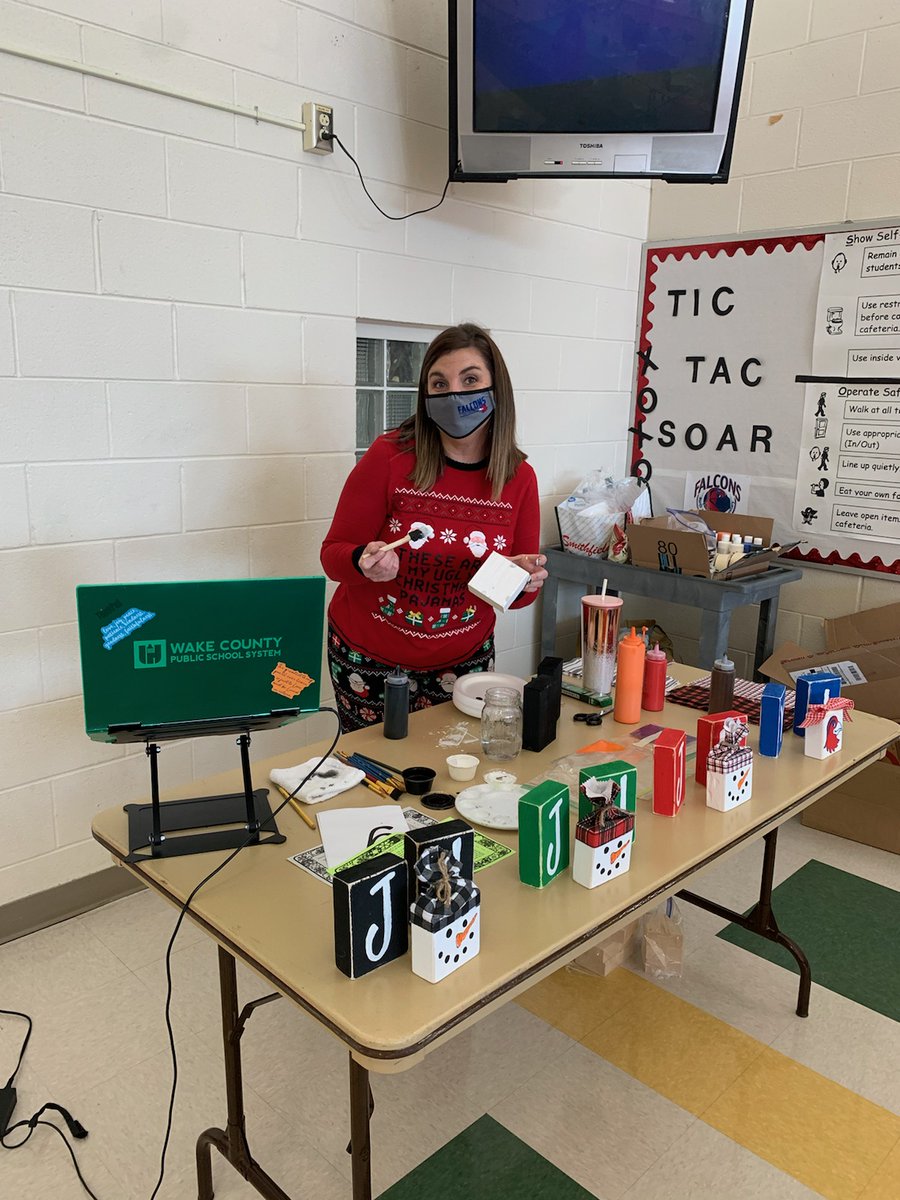 NFP_Elementary's tweet photo. What an afternoon! Our very own talented @Jeannie24288818 took our staff through a wood art design for our winter "gathering" this year. Some joined virtually, others spaced out in the cafeteria, but a good time had by all! Thanks PTA for providing the supplies. #loveourstaff https://t.co/0pIhBUnCZL