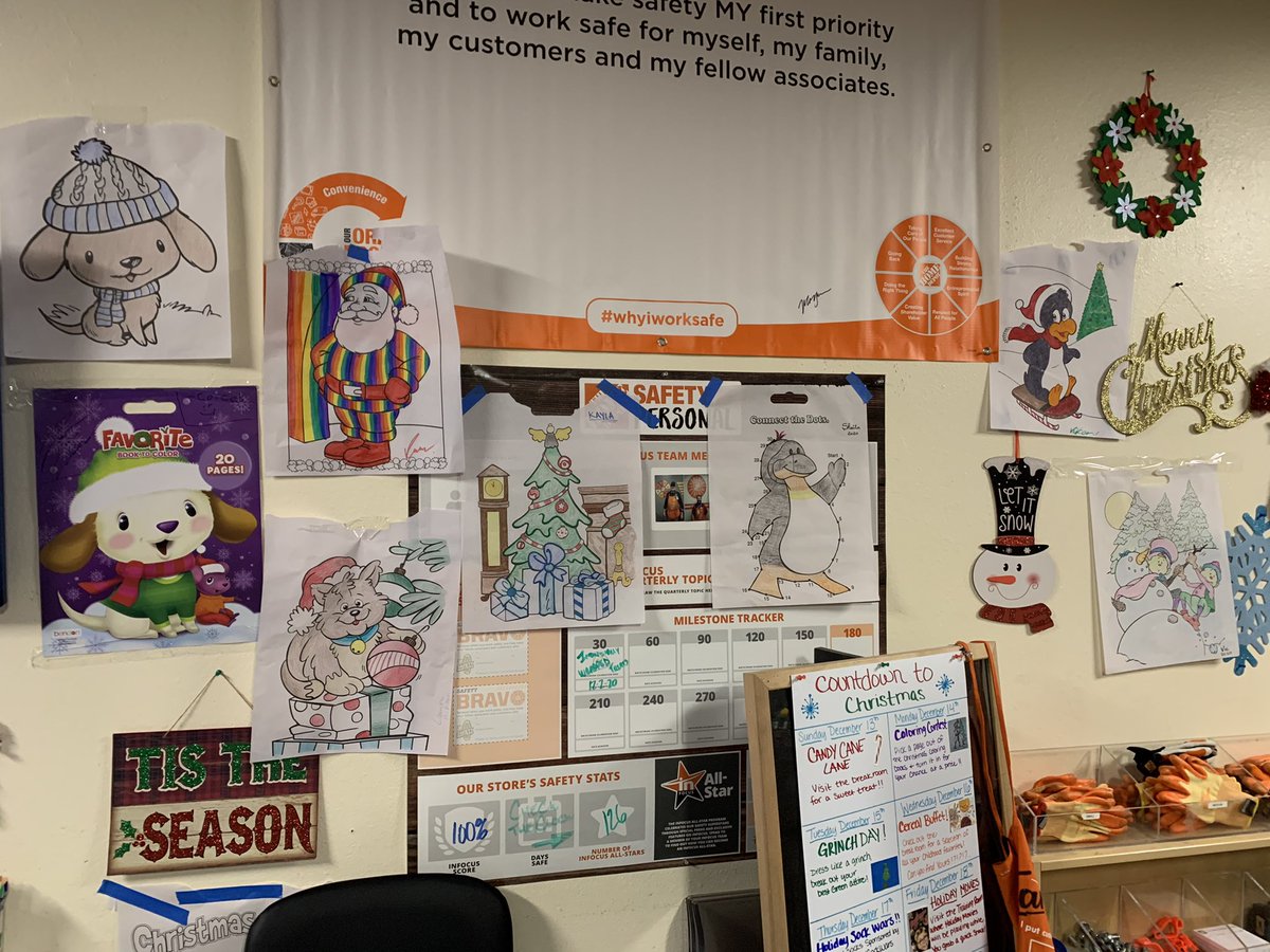 CarlyGray2001's tweet photo. Coloring Contest pics! And the winner is.....Kayla!! #12holiDAYS @codytaylorhd @kyle_mckinnon12 @Bselch https://t.co/6Cq1I1gXck