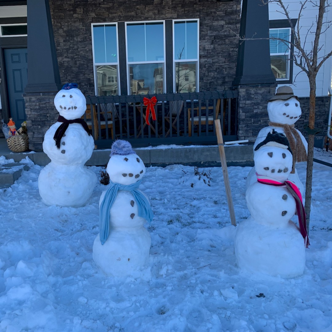 paintedprairie's tweet photo. Are your clients looking for a new home in a #growingcommunity?

#PaintedPrairie is a #dynamiccommunity made up of all types of people, from all manner of backgrounds, with homes from the $300s to $700s.

Schedule a visit today! https://t.co/gb16ObluTw
#PaintedPrairieCO #COLife https://t.co/ZZ6RA0Rekg