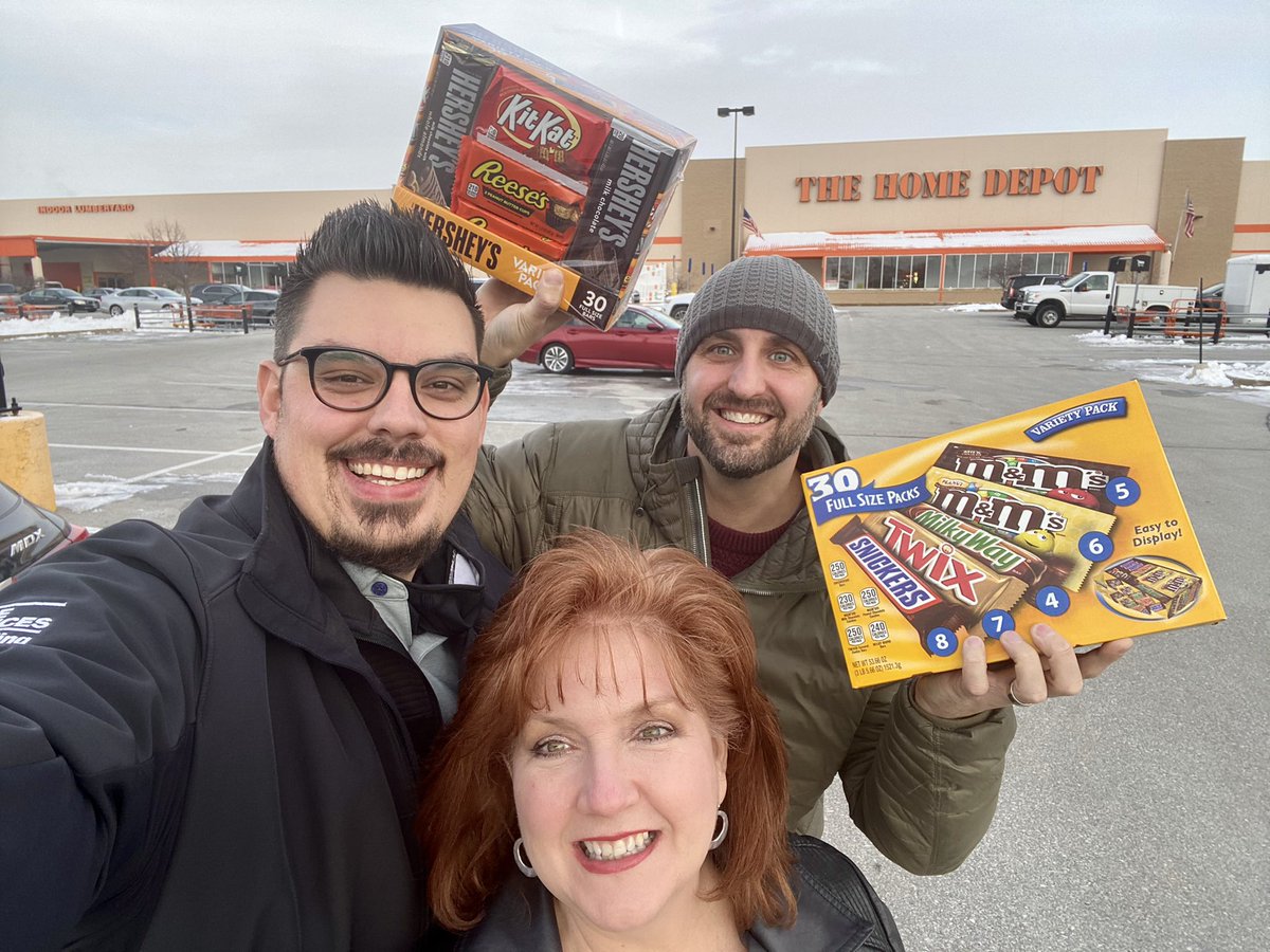 Home Energy Heating and Cooling (@home_energy_mn) on Twitter photo Dropping off Christmas goodies to our wonderful store partners in Iowa! We appreciate ALL you do for us! #HVAC #HomeServices <a href="/THDhvac/">Viviane Essex</a> <a href="/russ_brinkman/">Russ Brinkman</a> <a href="/CampSweenScott/">Scott Sweeney</a> <a href="/PGnac/">allen pagnac</a> Dropping off Christmas goodies to our wonderful store partners in Iowa! We appreciate ALL you do for us! #HVAC #HomeServices <a href="/THDhvac/">Viviane Essex</a> <a href="/russ_brinkman/">Russ Brinkman</a> <a href="/CampSweenScott/">Scott Sweeney</a> <a href="/PGnac/">allen pagnac</a>