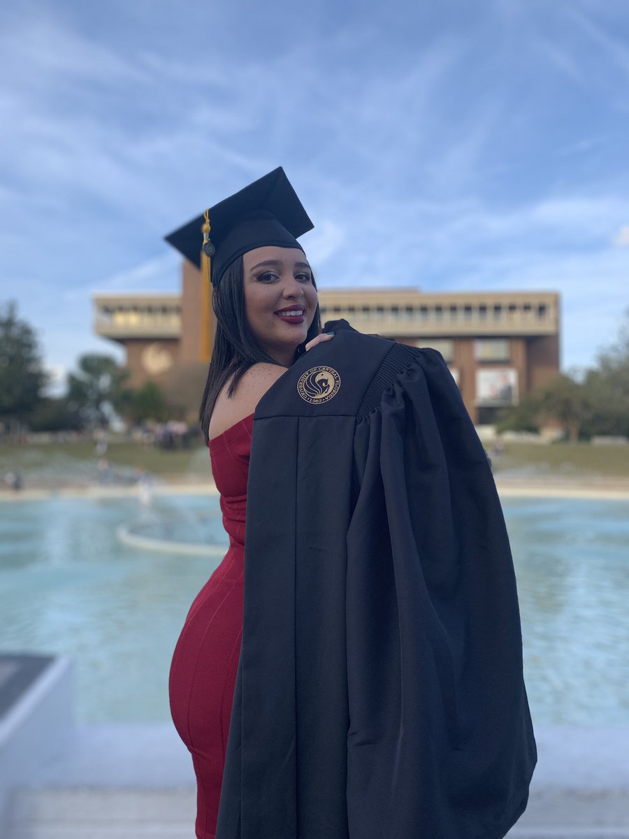 al_mcrc's tweet photo. #UCFClassof2020 https://t.co/WVxG28ilwq