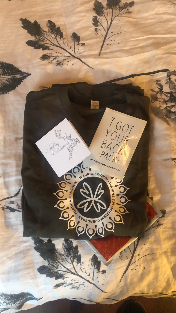 Chris_Rowan1's tweet photo. #SecretSantaNZ2020 I absolutely love my tshirt! It fits perfectly. I am a bit teary thinking of this year and how wonderful it is to have a such a great gift from a complete stranger! And what’s more it is supporting my favourite #IGotYourBackPack. Feeling loved! https://t.co/ht3YFPLOgC
