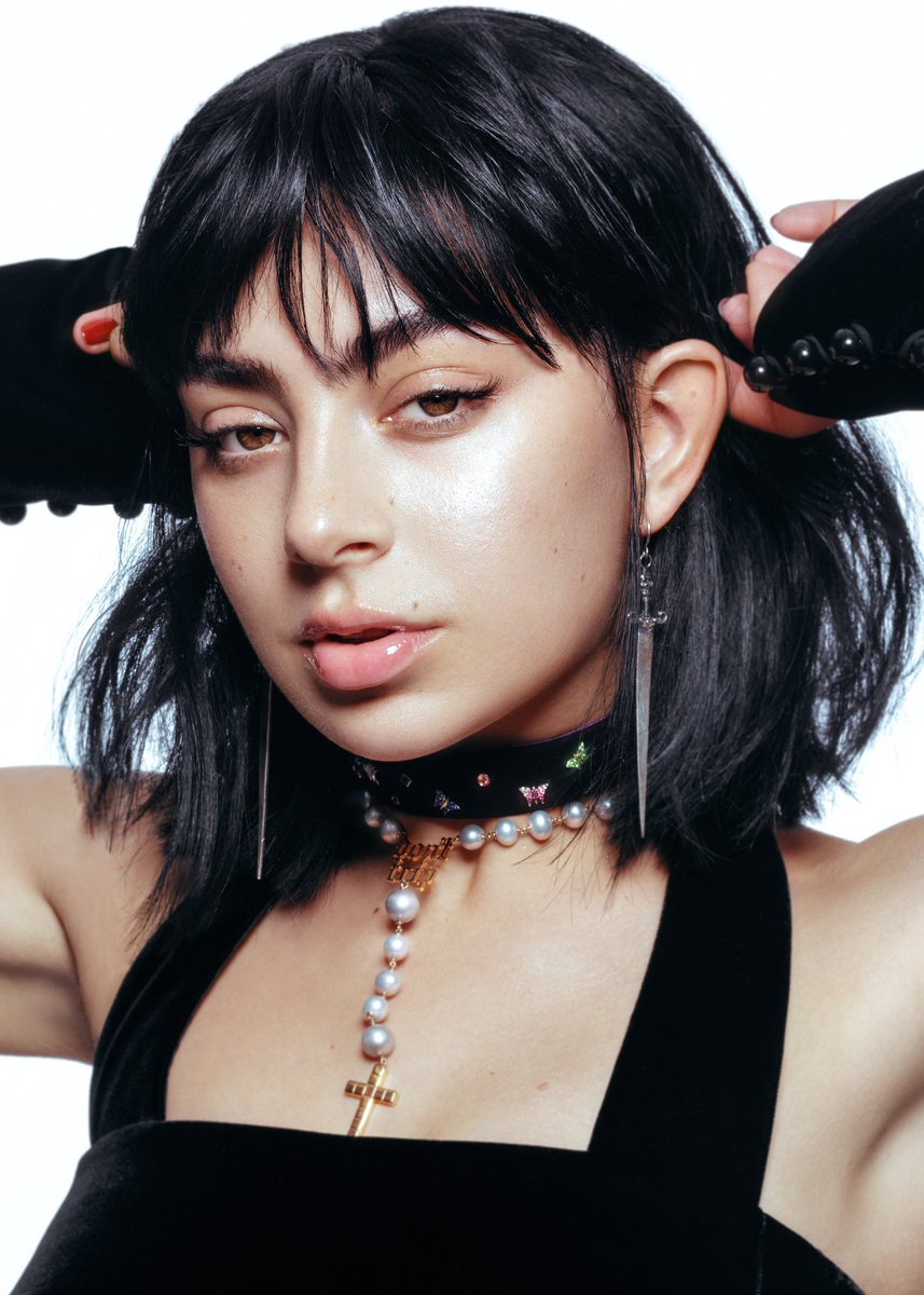 PopCrave's tweet photo. 3 years ago today, @Charli_XCX dropped ‘Pop 2.’

The mixtape earned rave reviews for its experimental pop sound with producer A.G. Cook. It features collaborations with Carly Rae Jepsen, Kim Petras, Dorian Electra, Caroline Polachek &amp; Tove Lo, among many others. https://t.co/2GcJzJl2dV