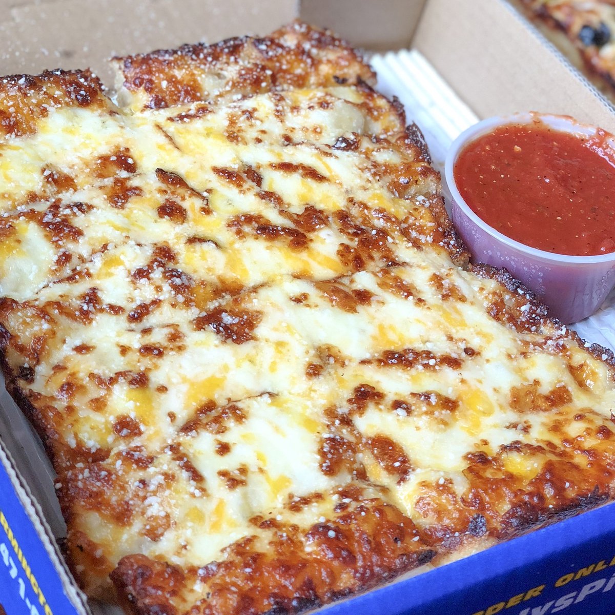 UncleAndysPizza tweet picture
