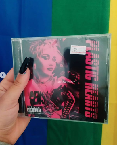 Miley Cyrus Uruguay tweet media