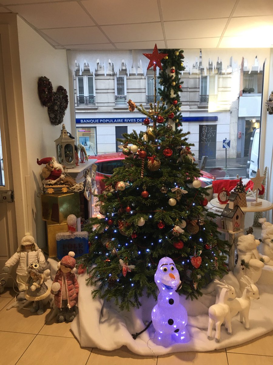 FalckCatherine's tweet photo. Noël se reprend pour le plus grand plaisir de tous, vin chaud à la cannelle et chocolat chaud .. Residence Les Gobelins Paris 13e #Region Paris 92 ⁦@Groupe_DomusVi⁩ ⁦@FalckCatherine⁩ https://t.co/1HDxy8DSRj