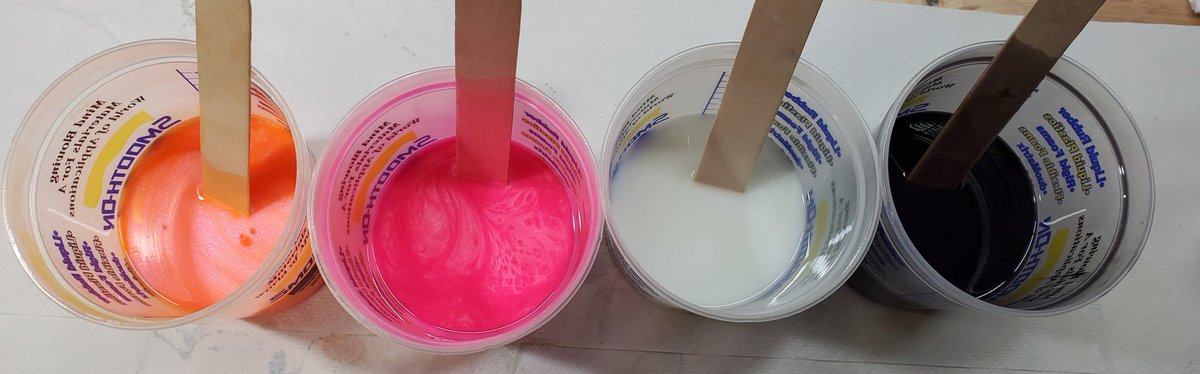 strangebedfella's tweet photo. It's almost lunch time, but Steve's going to do one more set of colors before we eat. Hopefully we can pull some of the morning's #SBShopDay pours afterwards! https://t.co/VW5pfyW9iw