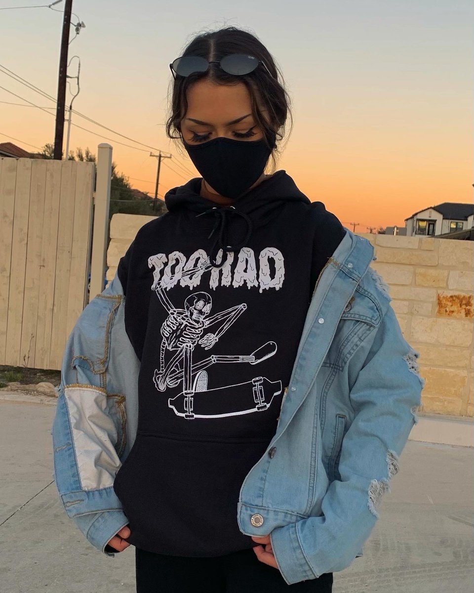 TOORAD4's tweet photo. Hey Twitter! I just dropped some new hoodies, these are the TOO RAD Wavy Skelly Skating Hoodies! They are unisex and pre shrunk, limited supply and for only $25🛹🧩🌪✨ https://t.co/mjWTHlaPDs hope you guys love them :) https://t.co/ViqwB6vBPq