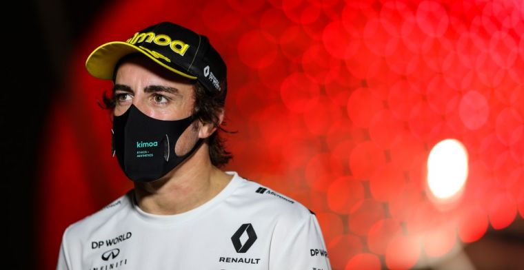 AjanssporF1's tweet photo. 🎙Alonso: "Takıma geri dönmek çok hoş ve güzeldi. Hazırlık aşamasında 2018 otomobilini test ediyordum ama bu biraz daha ciddi geldi ve biraz da rekabet ruhunu ateşledi."🏎
#YoungDriverTest #F1 https://t.co/K0FSKxBaDa