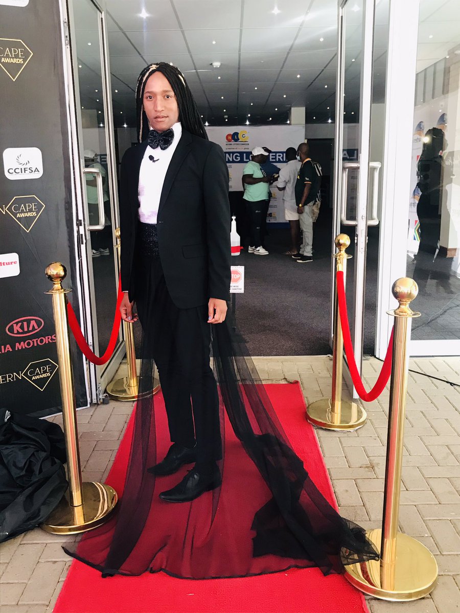 _khanyisileM's tweet photo. Look 1.... hosting the #NCA20 red carpet show **** https://t.co/fgIHuXfcR6