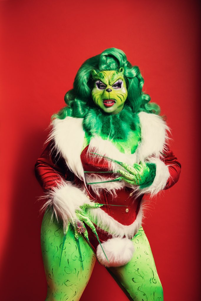 bitchonarrival's tweet photo. 🎄TEN DAYS TIL CHRISTMAS🎄 https://t.co/rZh7Y6pOnG