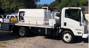 GTLeasing's tweet image. Year : 2010 
Make : NPR 
Model : HD w SPRAY BODY
Options : Diesel 90,515 Mi 100/100 Split Drop. 600 Main One 32” Hose Reel, 1 Pump &amp;amp; Motor, 48´Aluminum Storage Box
$17,500 + tax tag* 
Call 904-398-5000 
GTLeasing.com 
#Jacksonville #Florida #GTLeasing #TruckLeasing