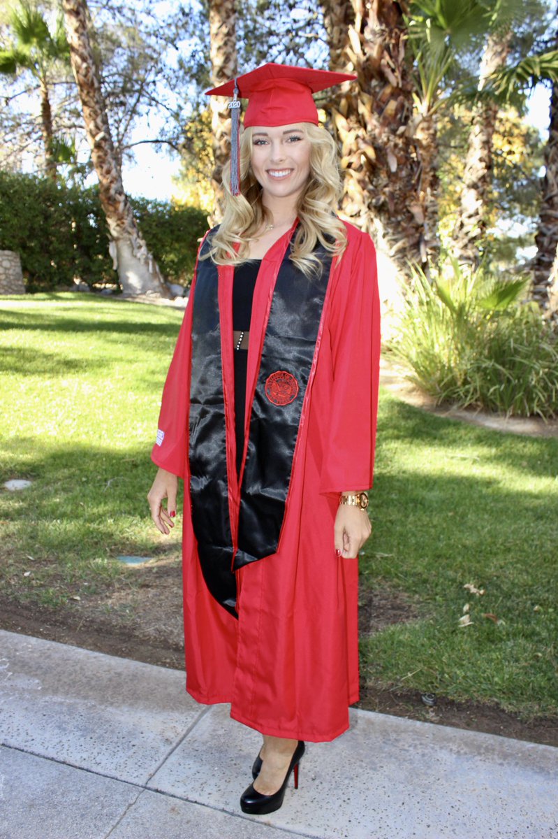 veronica_joels's tweet photo. Thank you to everyone who helped me to be able to graduate today with my Bachelors of Science in Hospitality Management! #UNLVAlumni 🎉 https://t.co/rk2LQrcRnC