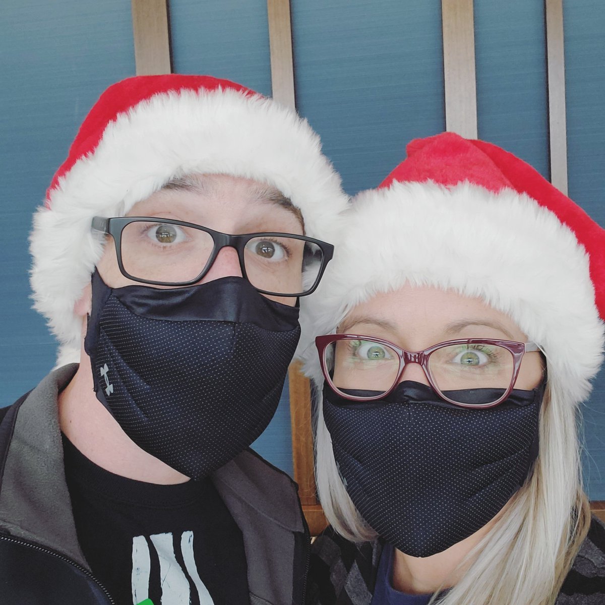 seanandstef's tweet image. Chemo round 15 is here! We have so much to be thankful for this Christmas and we cannot thank you all enough for all the love and support. We love you all!! ❤️ #seanandstefstrong #seanandstef