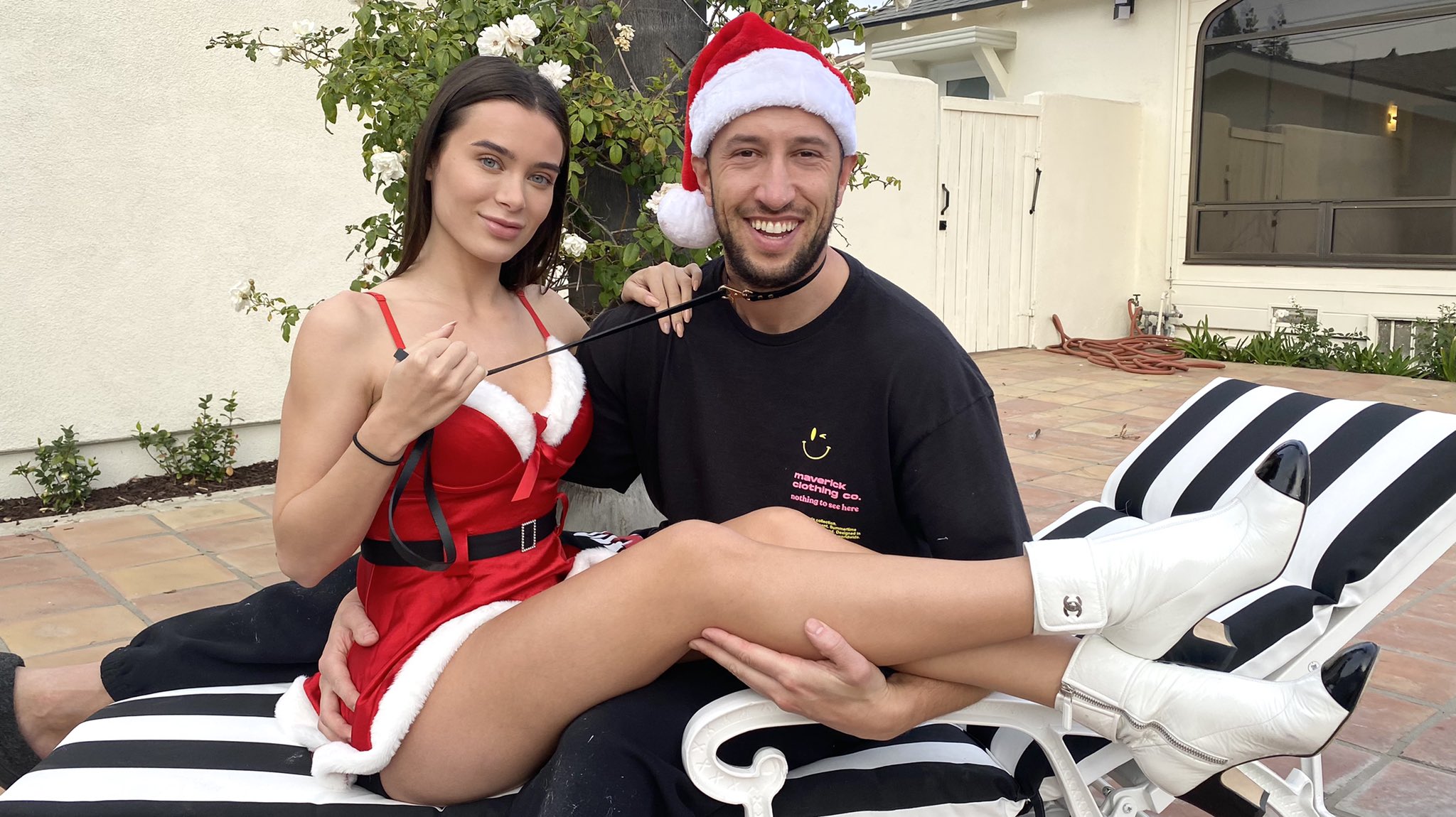 Lana Rhoades erabiltzailearen txioak.