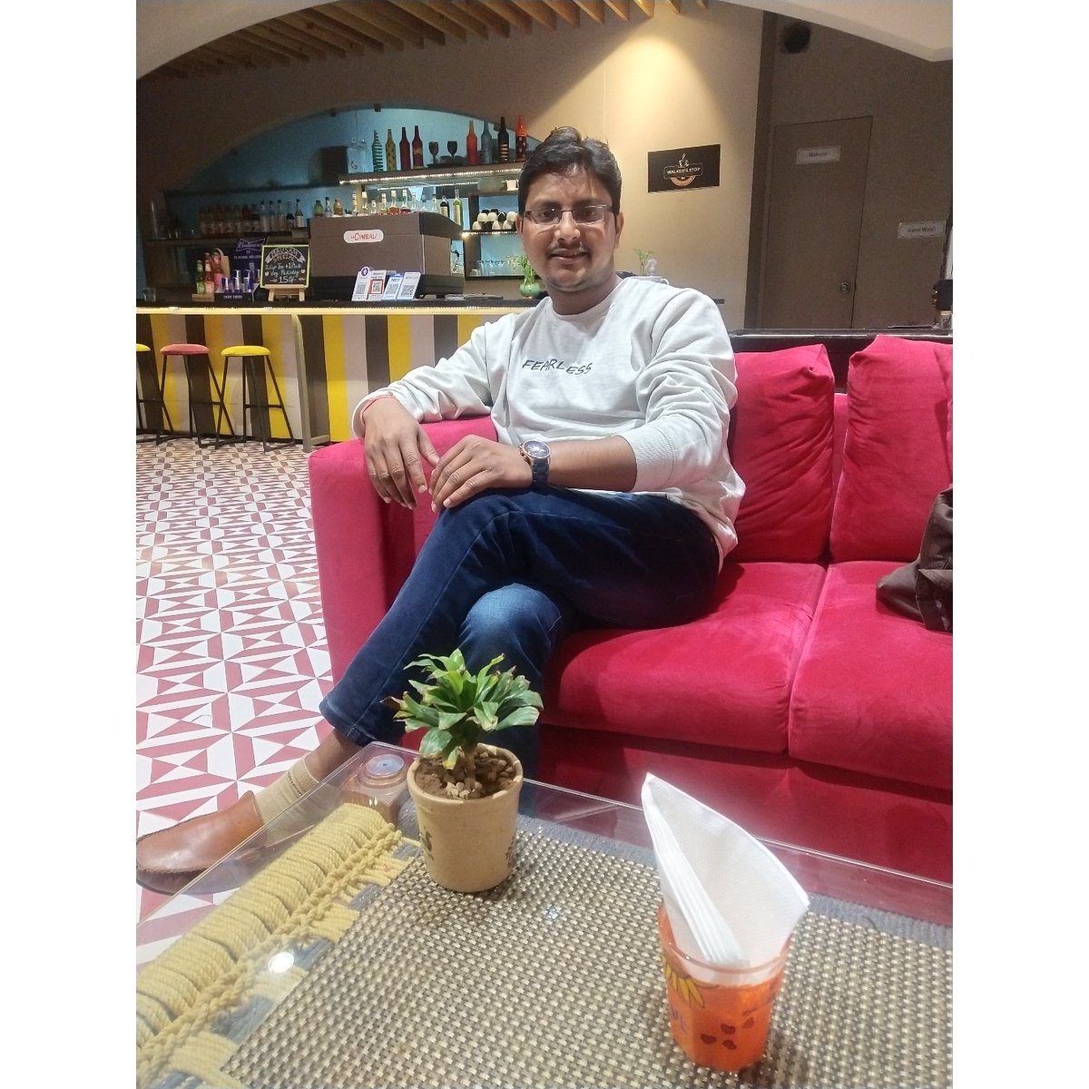 kapilrajkp's tweet photo. I am more than what you see. 💯
.
.
.
#mood #vibes #quotesaboutlife #happiness #positivity #smile #selfmuse #jaipur #kapilraj https://t.co/b3aOGXdARw