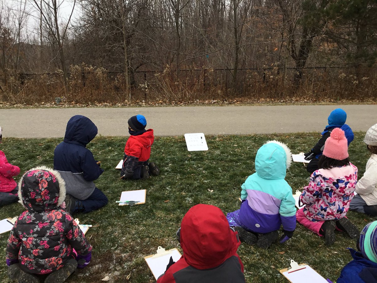 dianak__'s tweet photo. Bird watching today #walkingcurriculum Ss filled up the bird feeder and recorded how many birds they saw using pictures, numbers and tally marks. Wonder how many we’ll see by the end of the week?  @Ics_Stef @OscarPetersonP2 #earlyyearsmath #Kindergarten https://t.co/KRW8whOqBz
